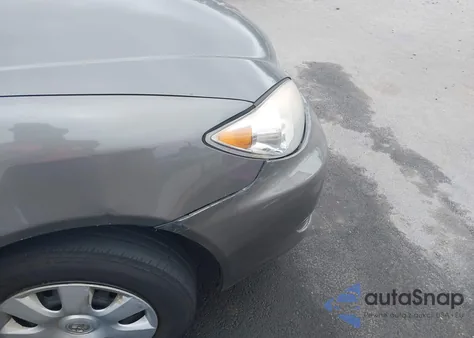 2005 Toyota Camry Le из США, поврежденный, VIN 4T1BE32K65U561213